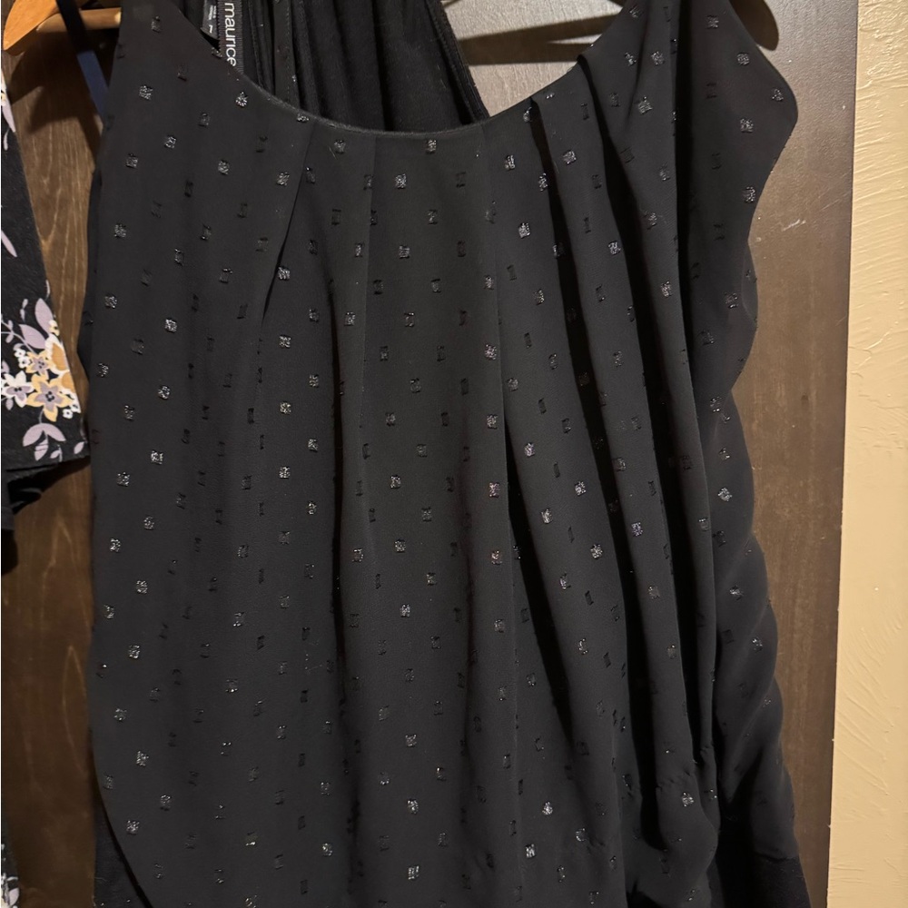 Elegant Black Sleeveless Dress